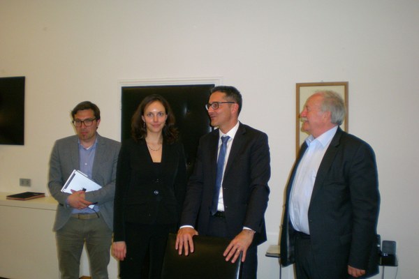 Stellungnahme der Rechtsservicestelle Alpenkonvention zum Flughafen Bozen