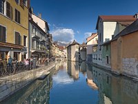 Zu Gast und zu Hause