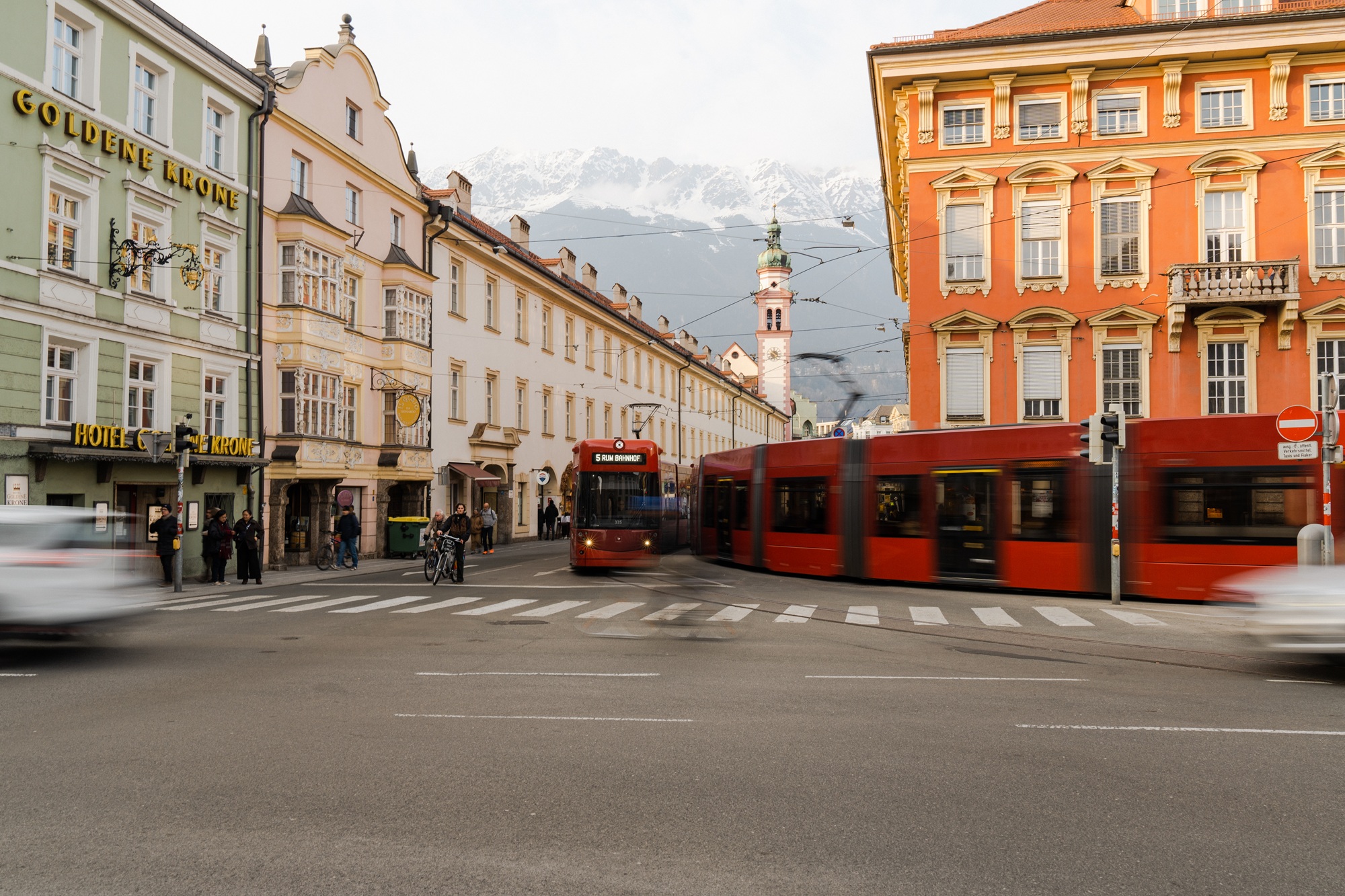 Ins Rollen bringen - Mobilität in den Alpen weiterdenken