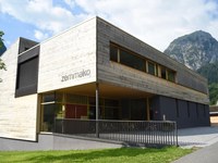 Awards for attractive, well-built constructions