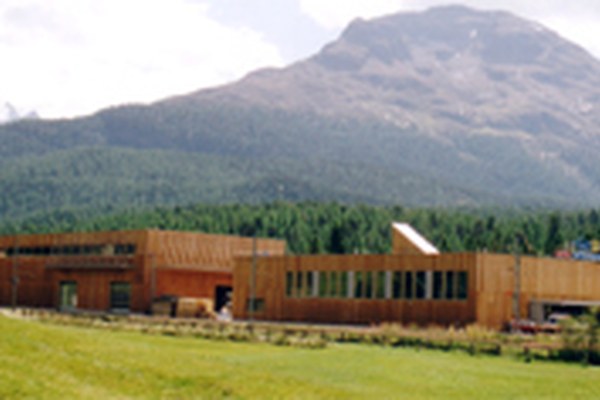Un bâtiment à faible consommation énergétique grimpe en altitude