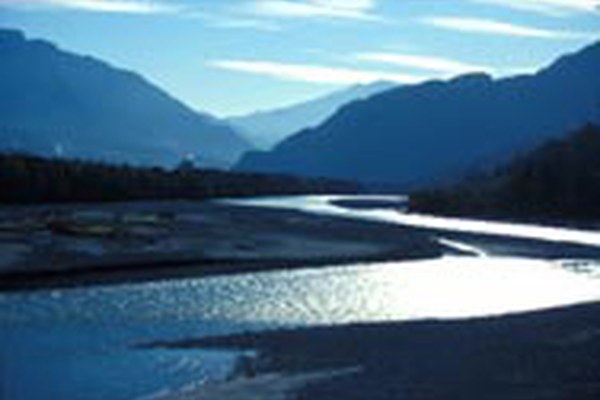 Exploitation de l'hydroélectricité contestée sur le Rhin alpin