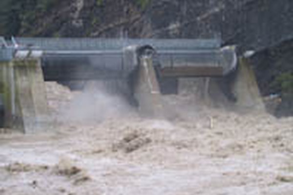 Précipitations dans l'espace alpin : à la fois trop et trop peu