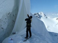 Développement ou limitation des recouvrements de glaciers ?