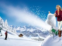 La fée des neiges Dame Holle fait de la pub