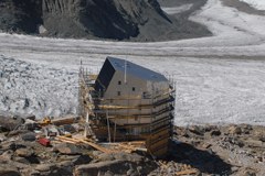 Deux fleurons de la construction de montagne énergétiquement efficace
