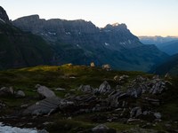 À pied à travers les Alpes
