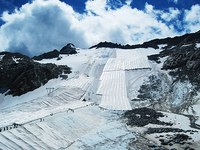 Des glaciers contaminés