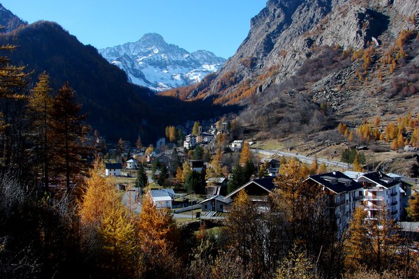 Des projets miniers controversés