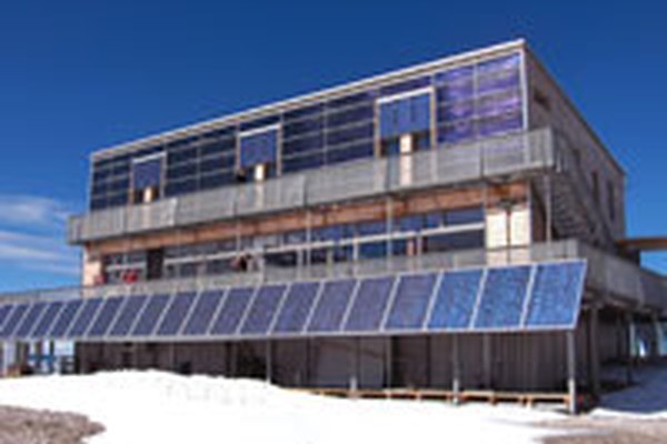 Trajnostna gradnja: pomembna tema v alpskem prostoru