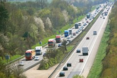 Malo razveseljivih novic na podrocju tovornega tranzita