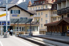 Gradnja počitniških stanovanj v Grindelwaldu in Alpah