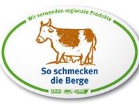 Ponudba domačih jedi v alpskih planinskih kočah v skladu s trajnostnimi načeli