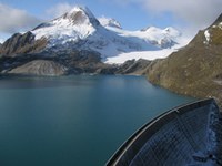 Izkoriščanje vodne energije v prihodnje po vnaprej določenih tirnicah?