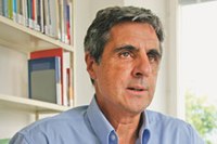 "Osamosvajanje politične elite  je treba preprečiti!"