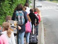 Aktivno v šolo s Pešbusom in Bicivlakom