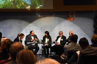 Pokrajino zaznamujejo zahteve družbe